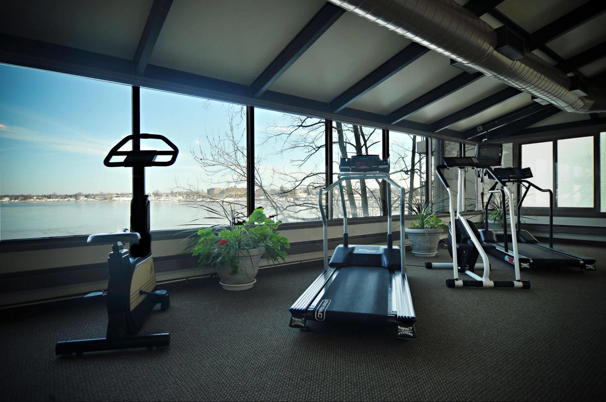 Oyster Point Hotel Red Bank Extérieur photo